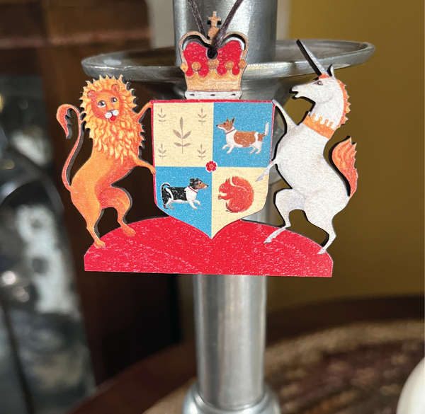 Lion & Unicorn Crest Printed Wooden Decoration