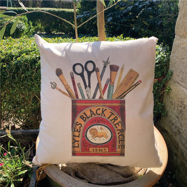 Best of Britain in a Tin Cushion